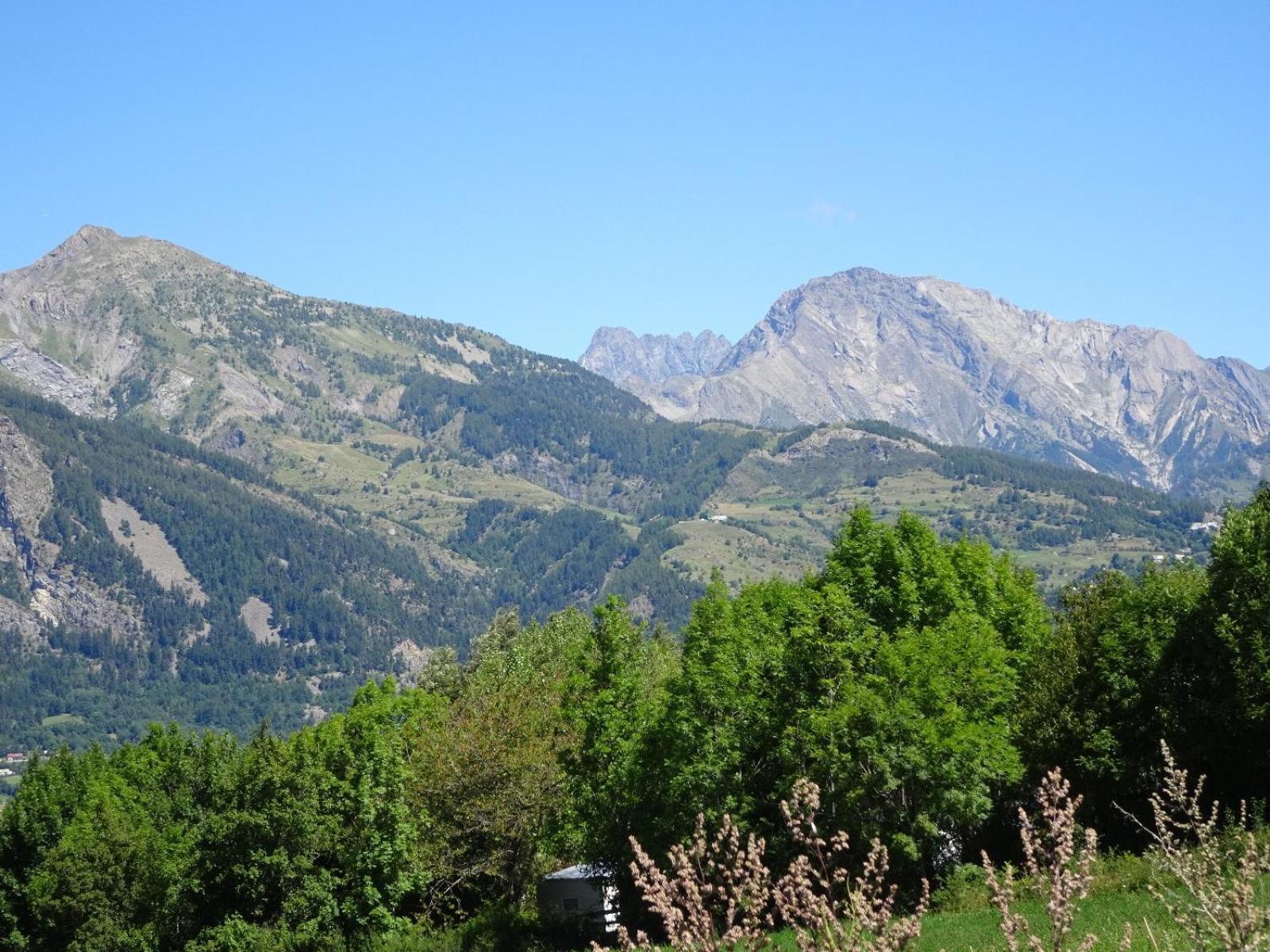 Les Gites De L'E.D.E. Saint-Leger-les-Melezes Esterno foto